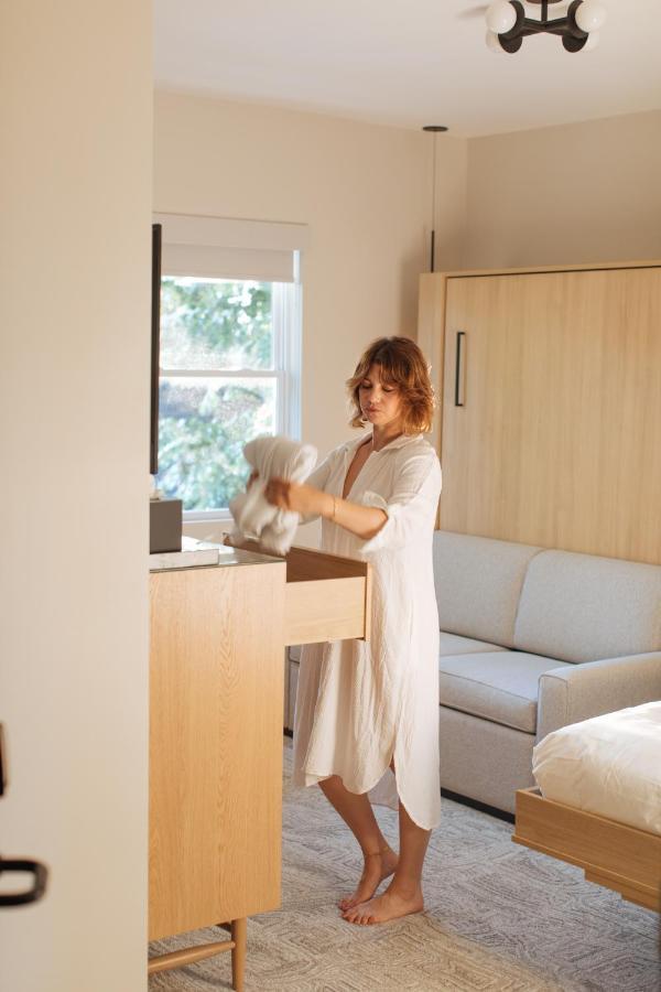 The St Laurent Guest Rooms أسبوري بارك المظهر الخارجي الصورة