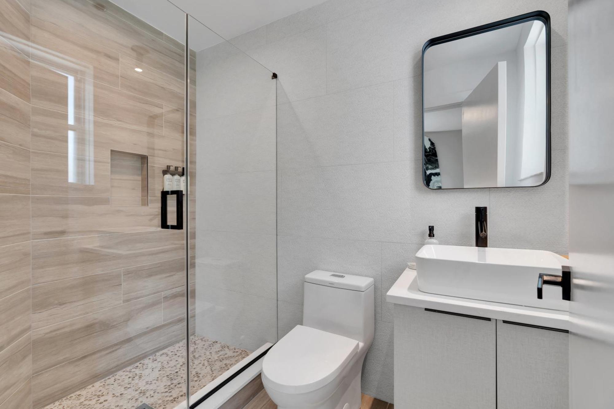 The St Laurent Guest Rooms أسبوري بارك المظهر الخارجي الصورة